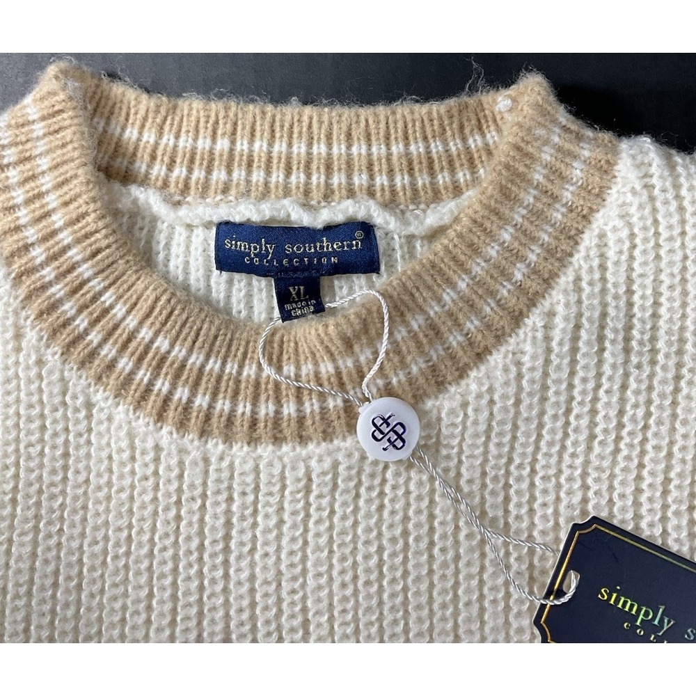 Simply Southern Cream Embroidered Bear Pink Bow Sweater Women's XL - Picture 6 of 9
